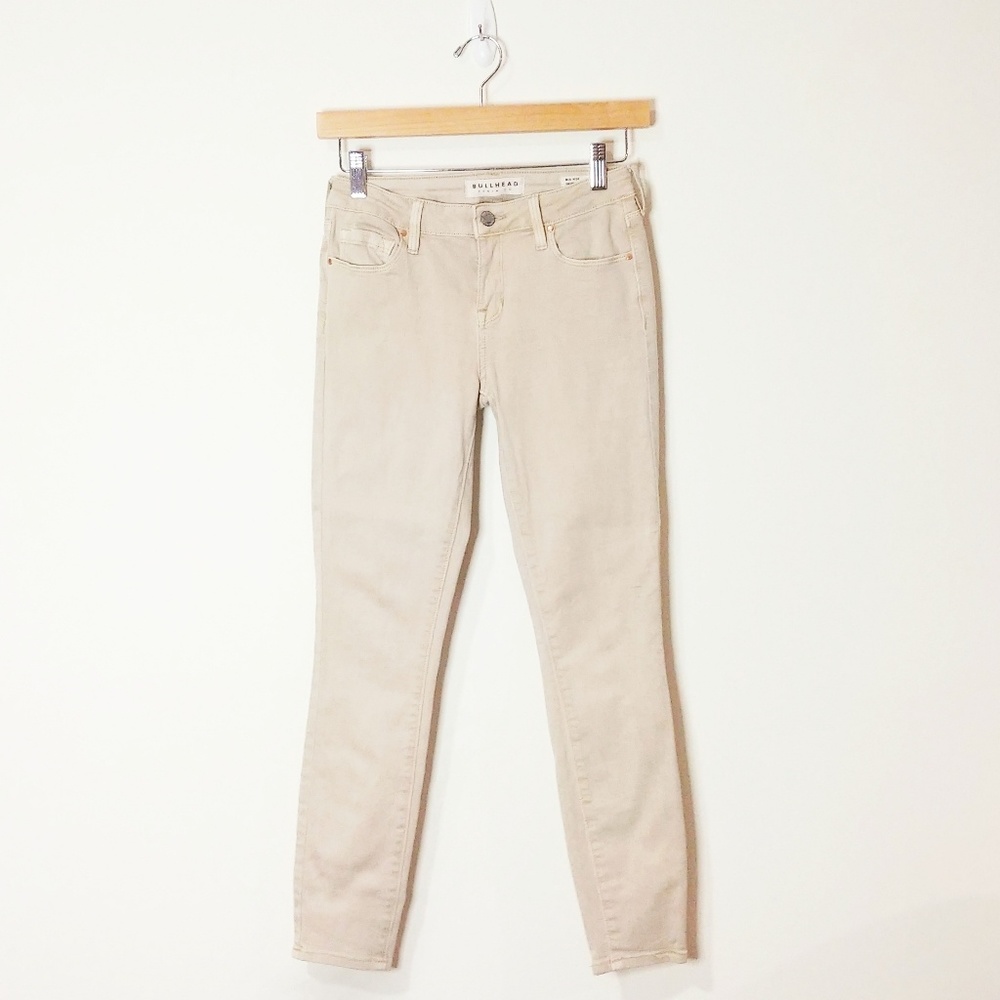 Bullhead Denim Mid Rise Skinniest Jean Size 25